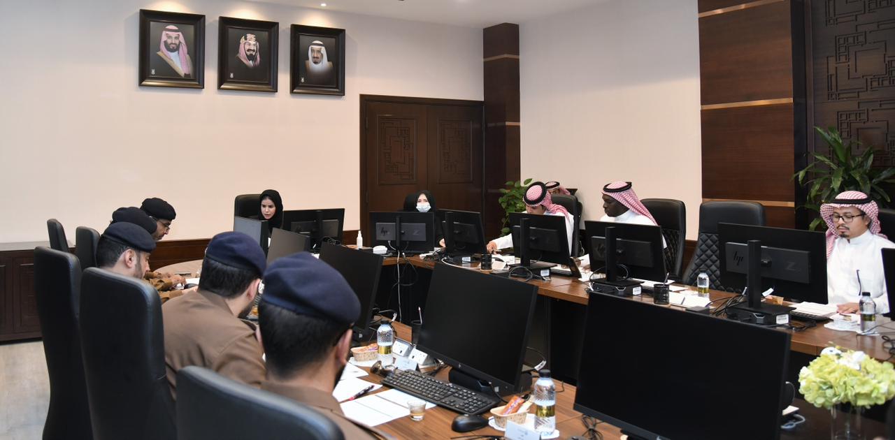 أم القرى والدفاع المدني يعقدان الاجتماع التحضيري للفرص التطوعية لحج عام ١٤٤٤هـ